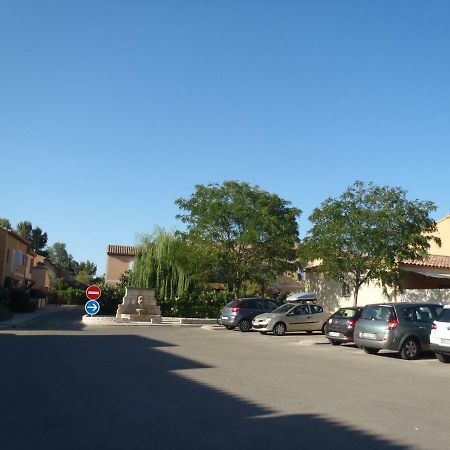 Appartement Dans La Residence Les Mazets De Camargue Арль Экстерьер фото