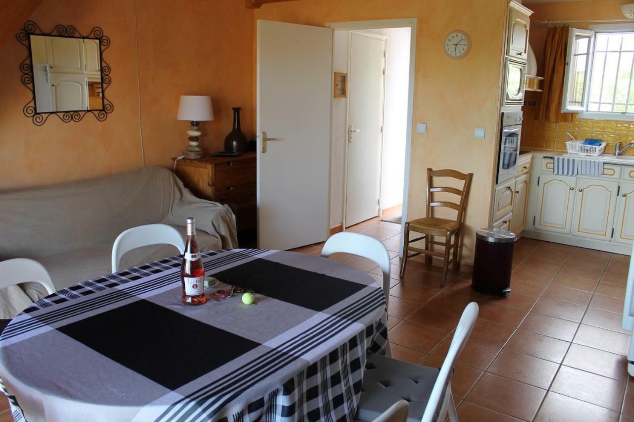 Appartement Dans La Residence Les Mazets De Camargue Арль Экстерьер фото